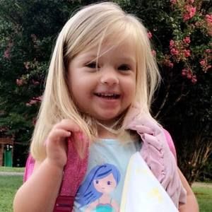 Meet your Posher, Nikki